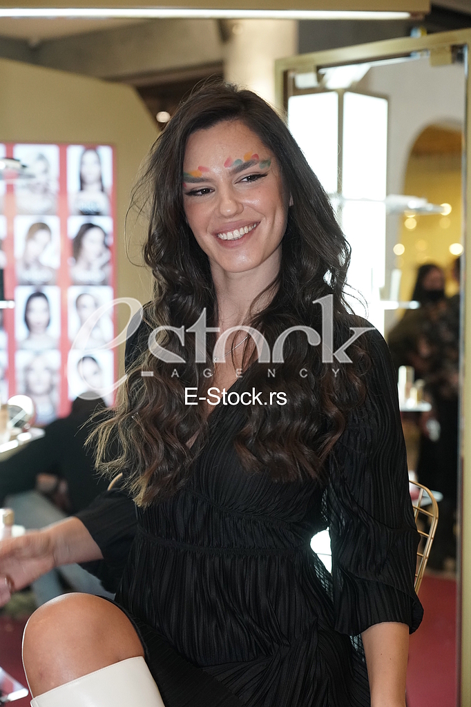 Olja Levic promocija sminke Olja Levic promocija sminke