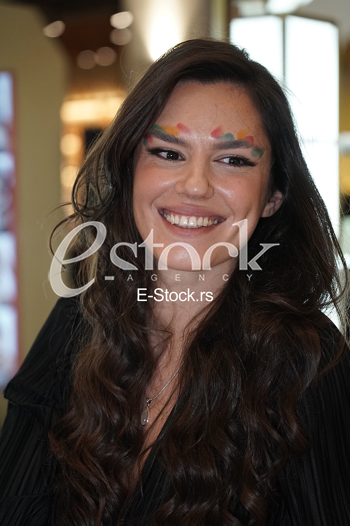 Olja Levic promocija sminke