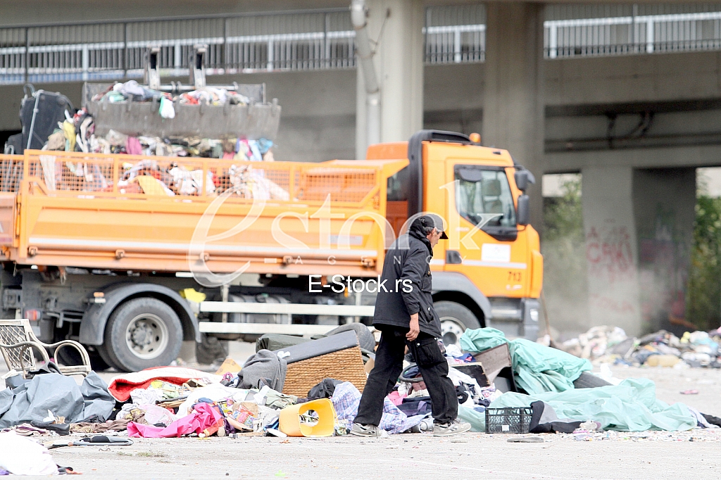 the flea market in New Belgrade