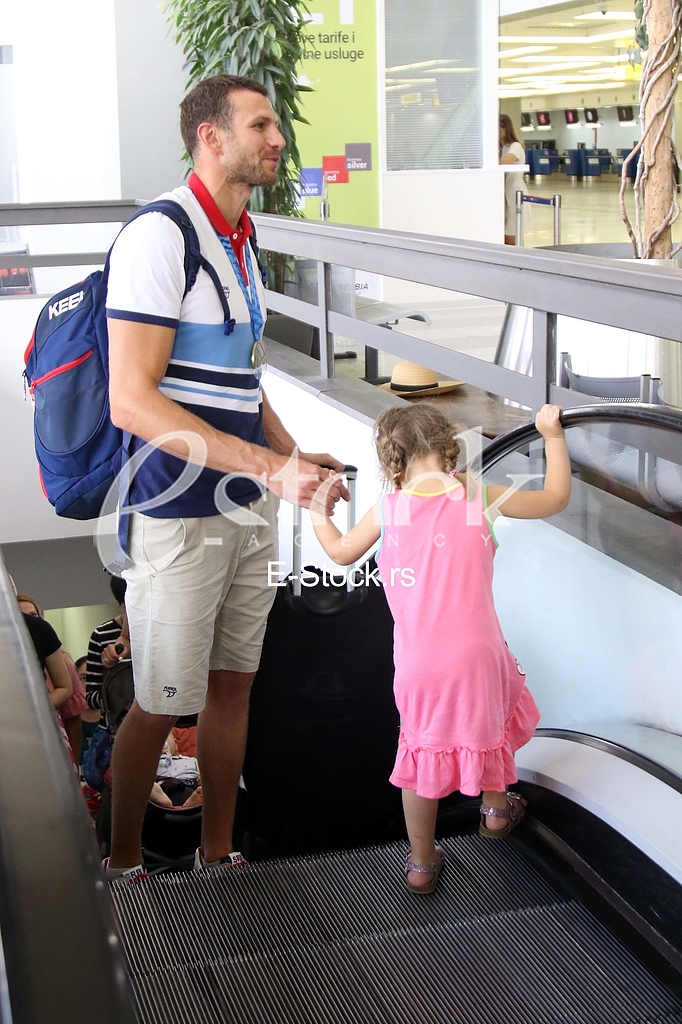 Docek vaterpolista Srbije na aerodromu Nikola Tesla 