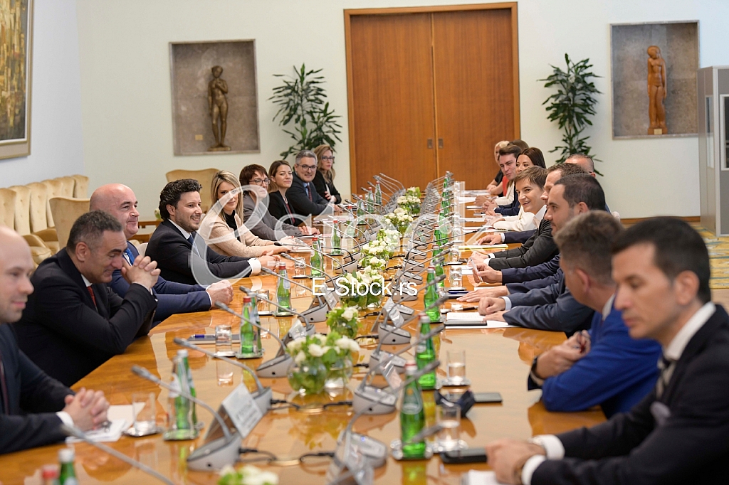 Dritan Abazovic premijer Crne Gore i Ana Brnabic premijerka Srbije