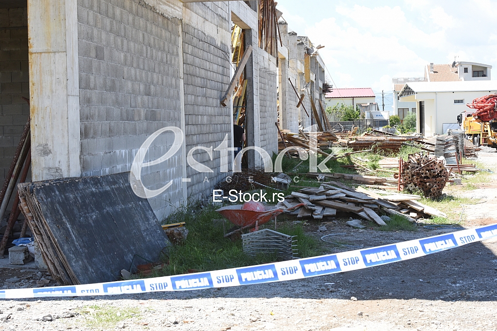 Urusila se kuca povredjeno 6 osoba