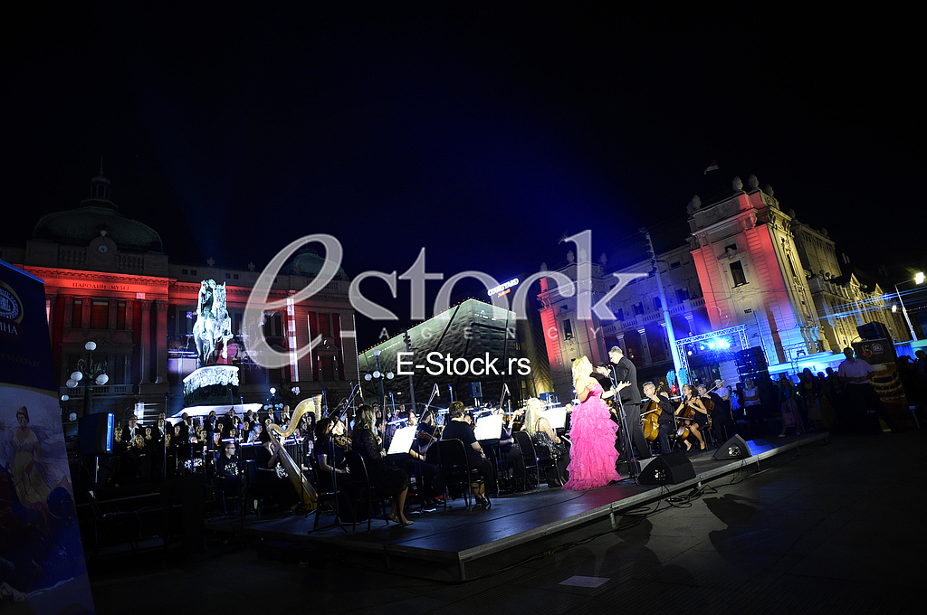 Trg kroz vekove Trg kroz vekove