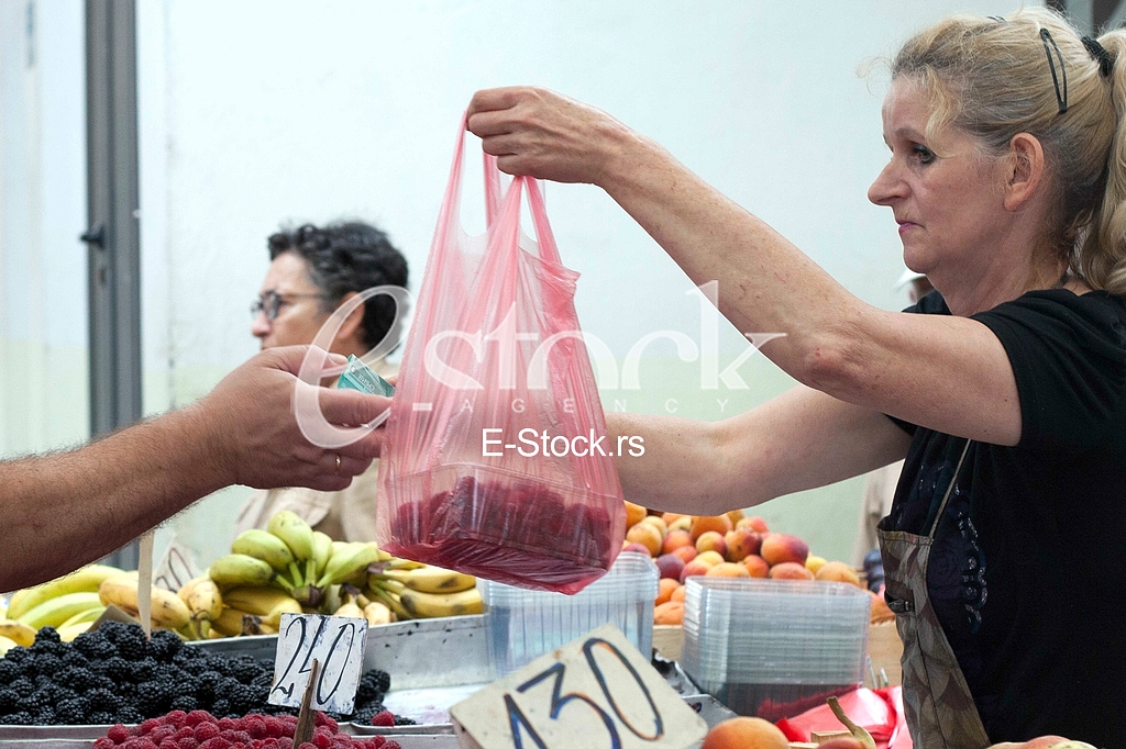 Sale of fruit and vegetables at the market Sale of fruit and vegetables at the market