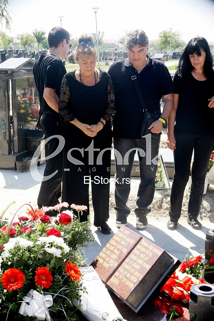 Going to the cemetery killed singer Jelena Marjanovic