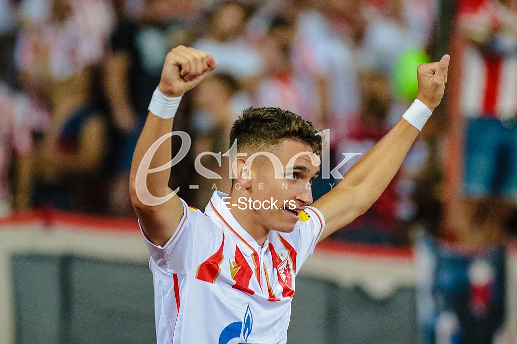 FUDBAL - 3. kolo kvalifikacija za Ligu sampiona: Crvena zvezda - Pjunik