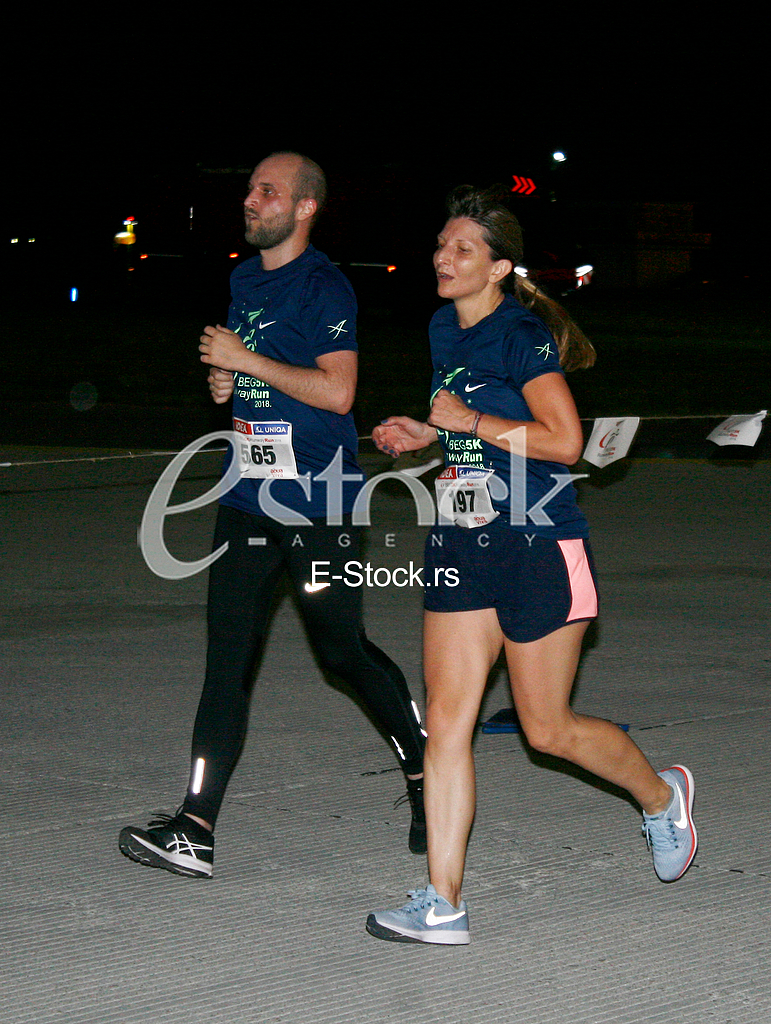 nocna trka na aerodromu