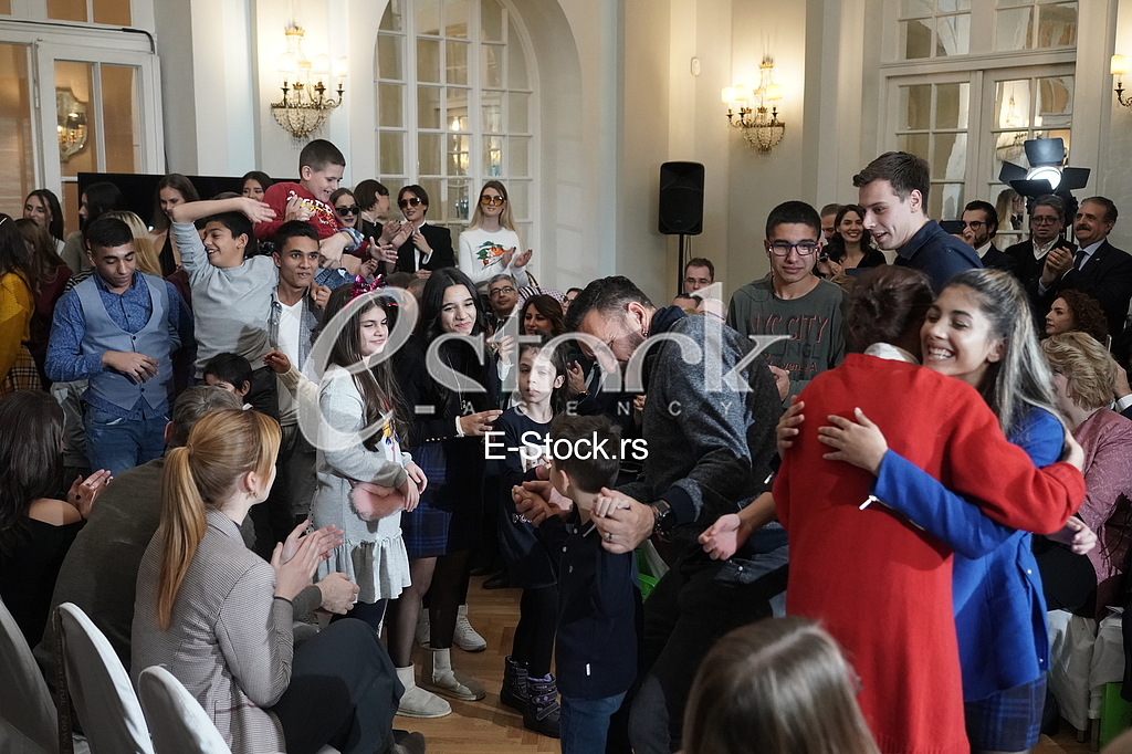Paketici ìtalija ambasada