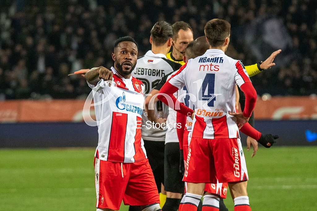 Fudbal - Super liga Srbije: Crvena zvezda - Partizan