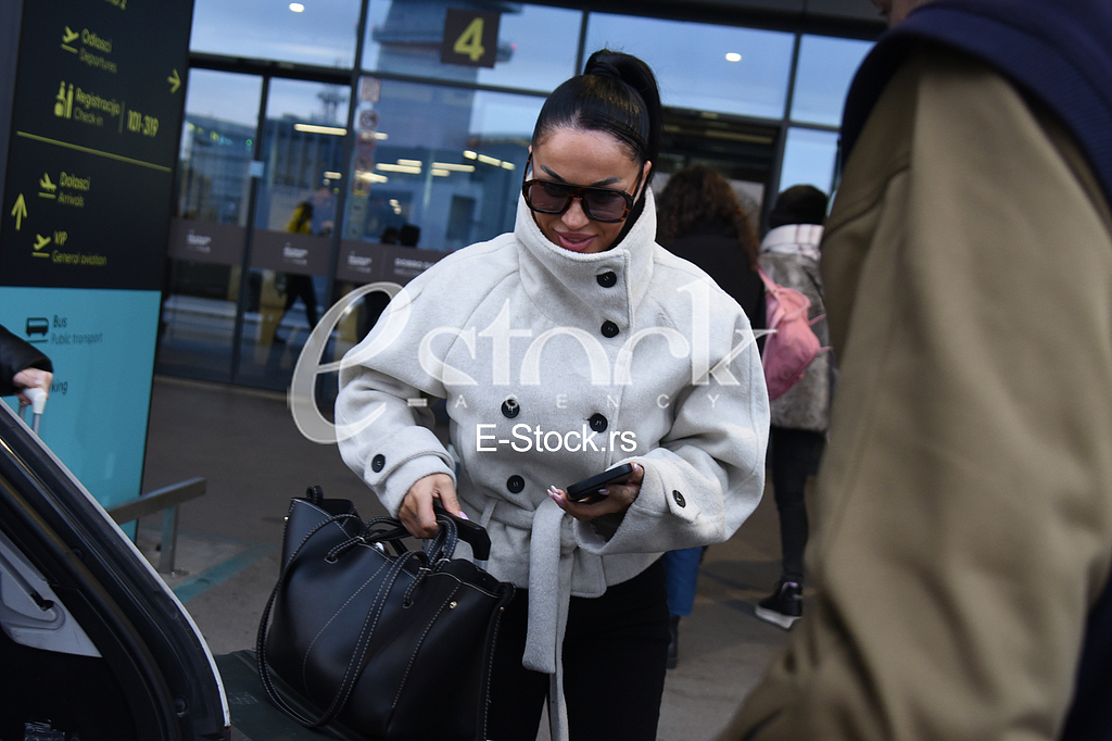 Teodora Dzehverovic Teodora Dzehverovic