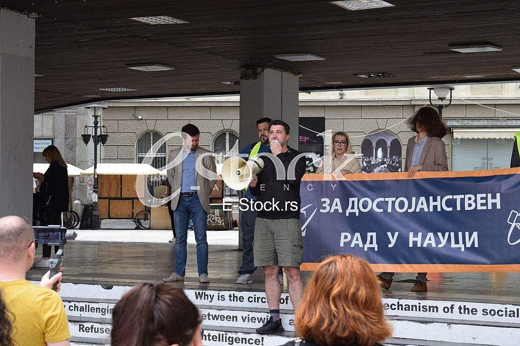 Protest naucnih radnika