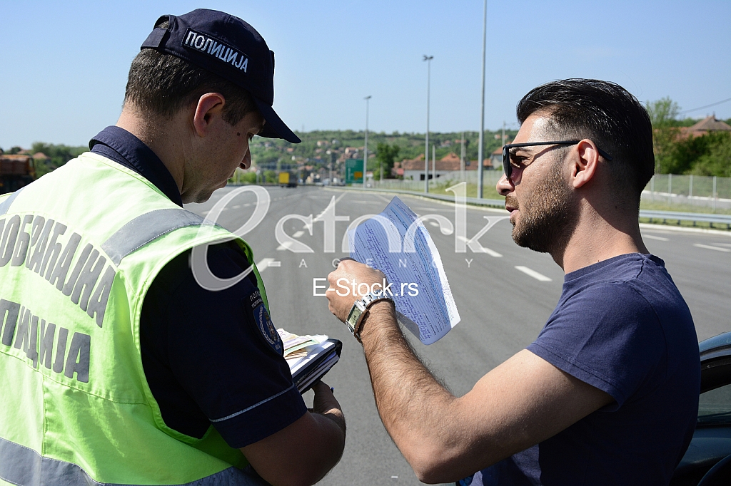 Toll plaza, new system for charging penalties for speeding limitation