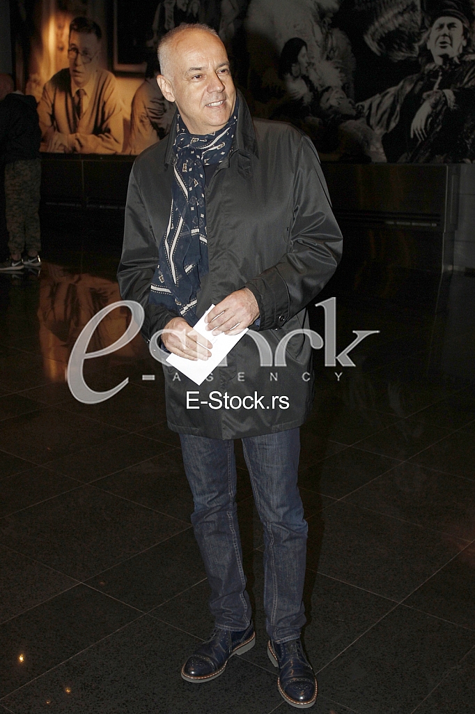 Premiere Vrat od Stakla JDP