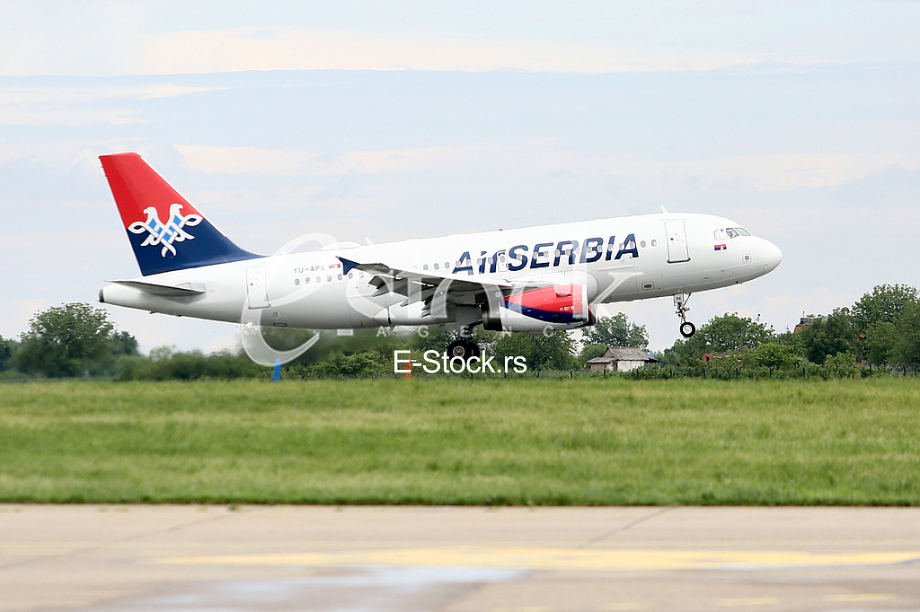 Aerodrom Nikola Tesla