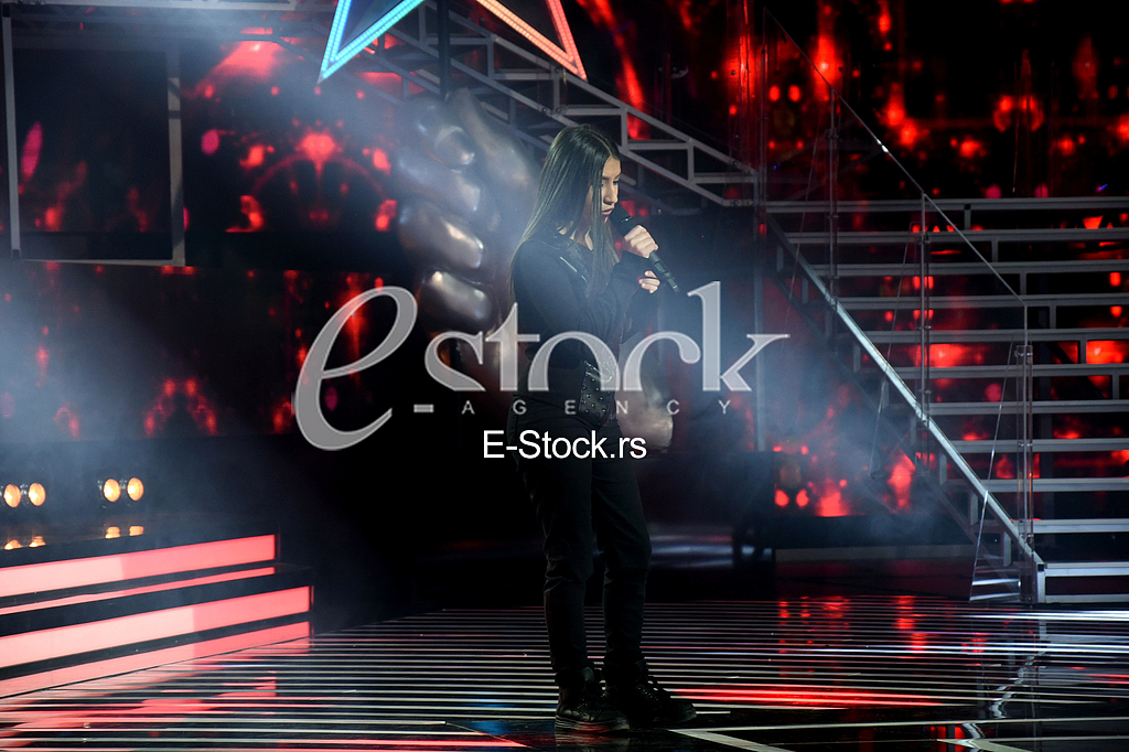 Pinkove zvezdice_photo_e_stock_Katarina Cvijovic