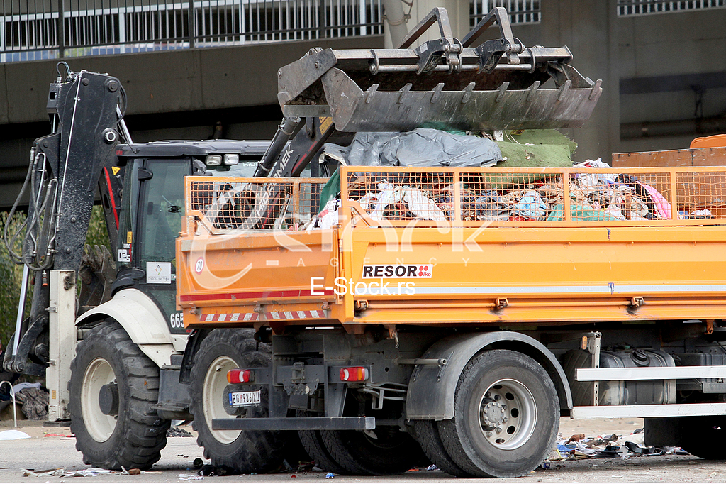 the flea market in New Belgrade