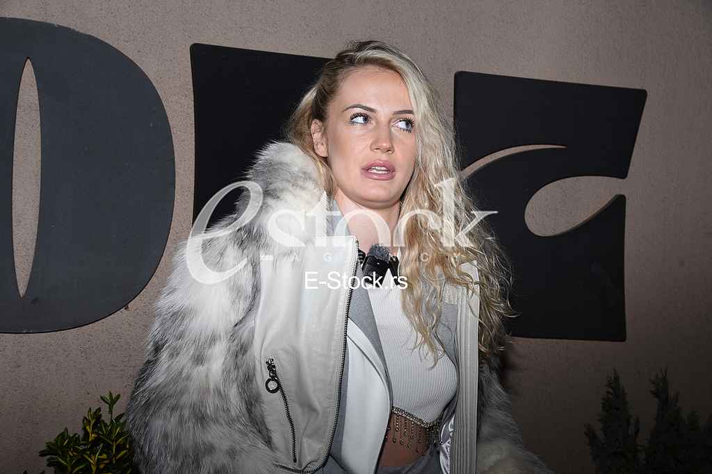 Milica Velickovic_Promocija Silvija Jung