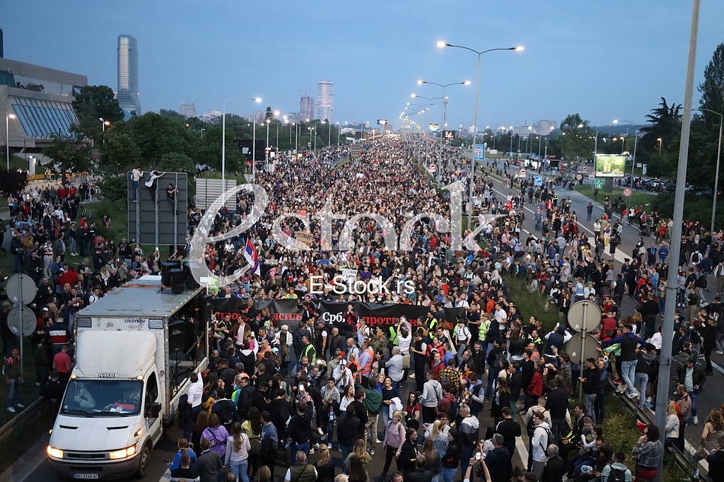 Protest Srbija protiv nasilja