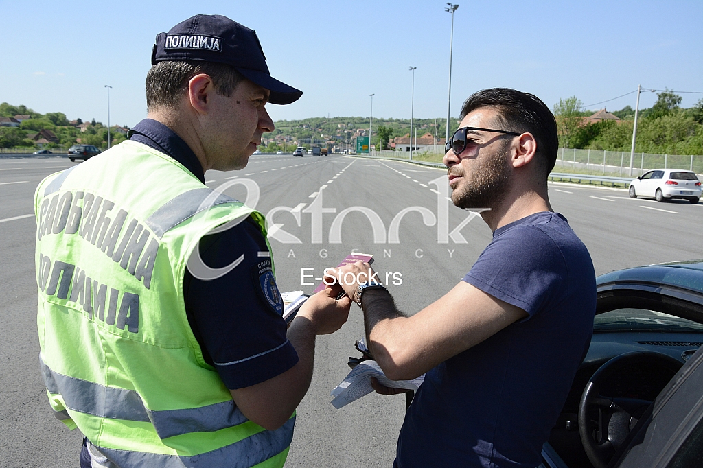 Toll plaza, new system for charging penalties for speeding limitation
