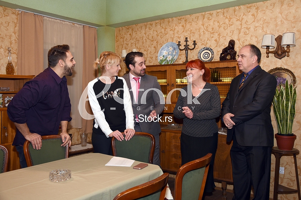 On the shooting set of a series of 