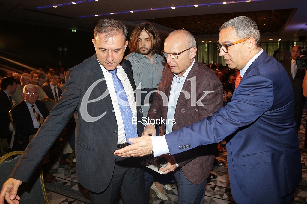 Promotion of the book Henry Kissinger