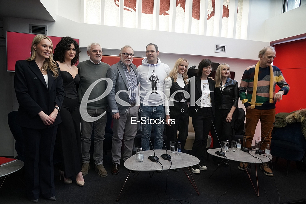 Aleksandra Martinovic, Isidora Gradjanin, Zoran Jankovic, Miroslav Lekic, Aleksandar Sreckovic Kubura, Tijana Curovic, Danica Radulovic, Anica Dobra, Svetozar Cvetkovic Aleksandra Martinovic, Isidora Gradjanin, Zoran Jankovic, Miroslav Lekic, Aleksandar Sreckovic Kubura, Tijana Curovic, Danica Radulovic, Anica Dobra, Svetozar Cvetkovic