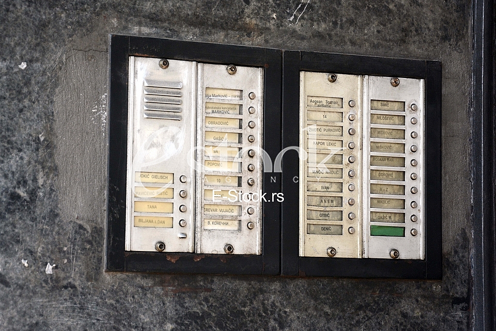 Burglary in the apartment of Dobrivoje Tanasijevic-Dan Tana.
