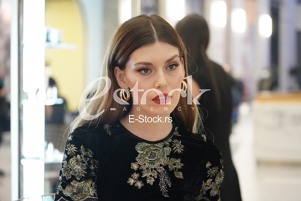 Tamara Dragicevic promocija sminke