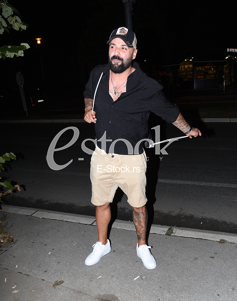 Luka Vujovic_Narod pita