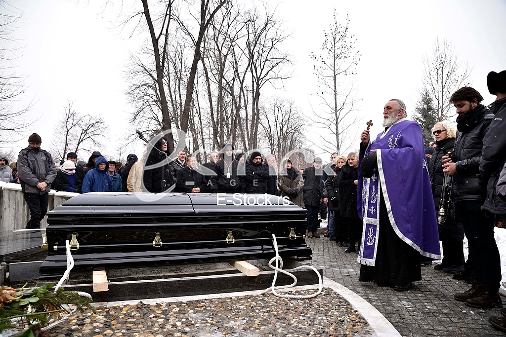 Marko Nikolic Sahrana_Photo e-stock Katarina Mihajlovic