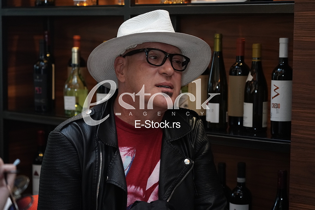 Sara Reljic predstavice Srbiju Sara Reljic predstavice Srbiju