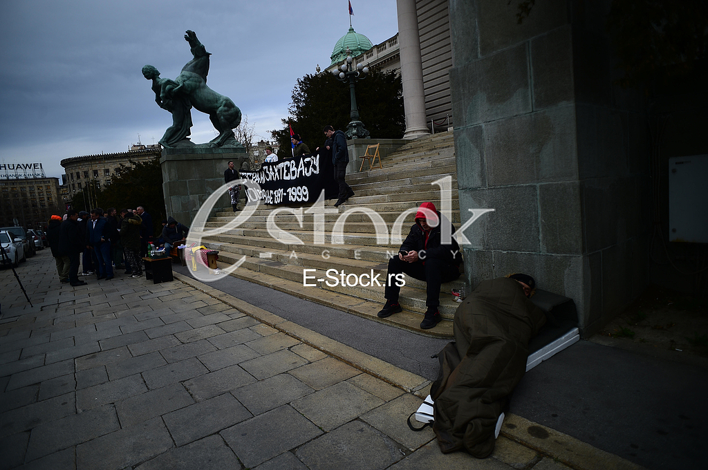 Protest ratnih veterana i vojnih invalida