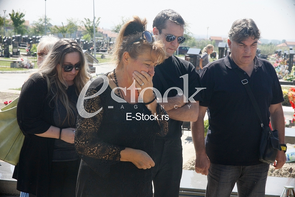 Going to the cemetery killed singer Jelena Marjanovic