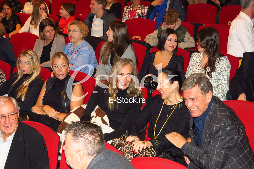 Tamara Bakic omaz modna revija