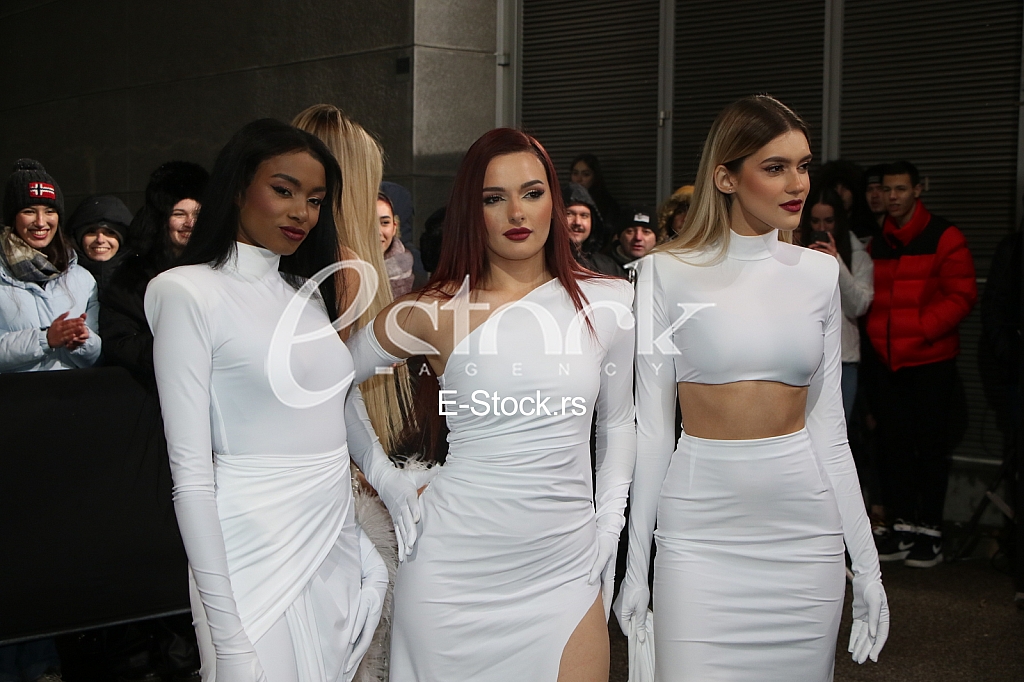Hurricane Sara Kuruma,  Miona Sreckovic i Jovana Radic