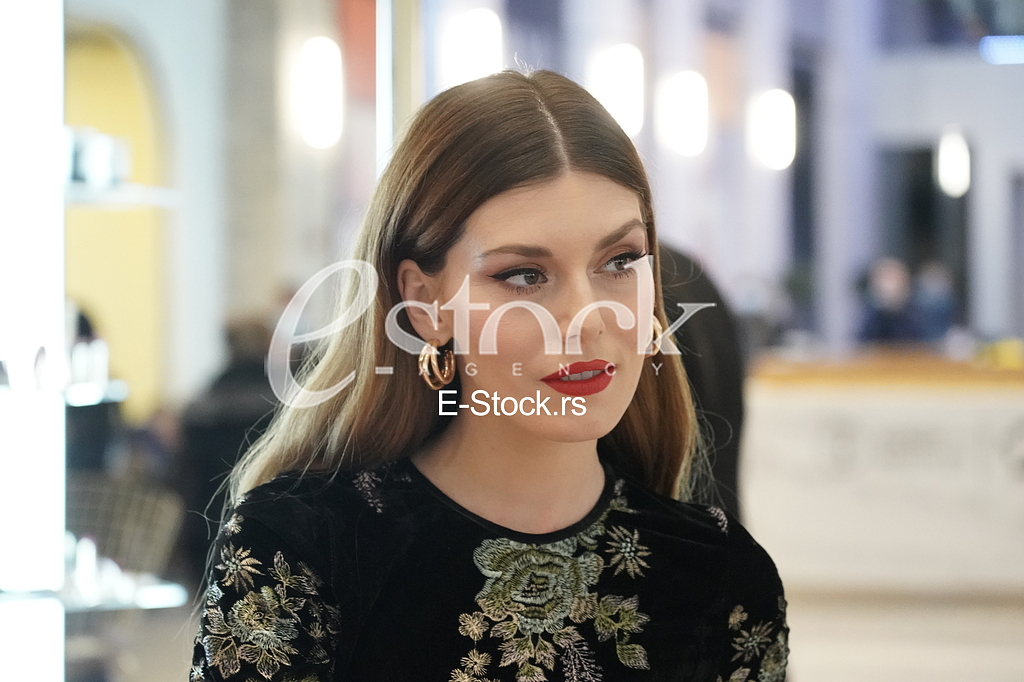Tamara Dragicevic promocija sminke