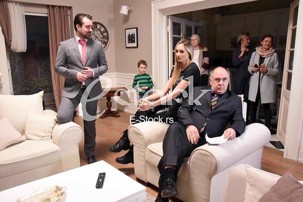 On the shooting set of a series of 