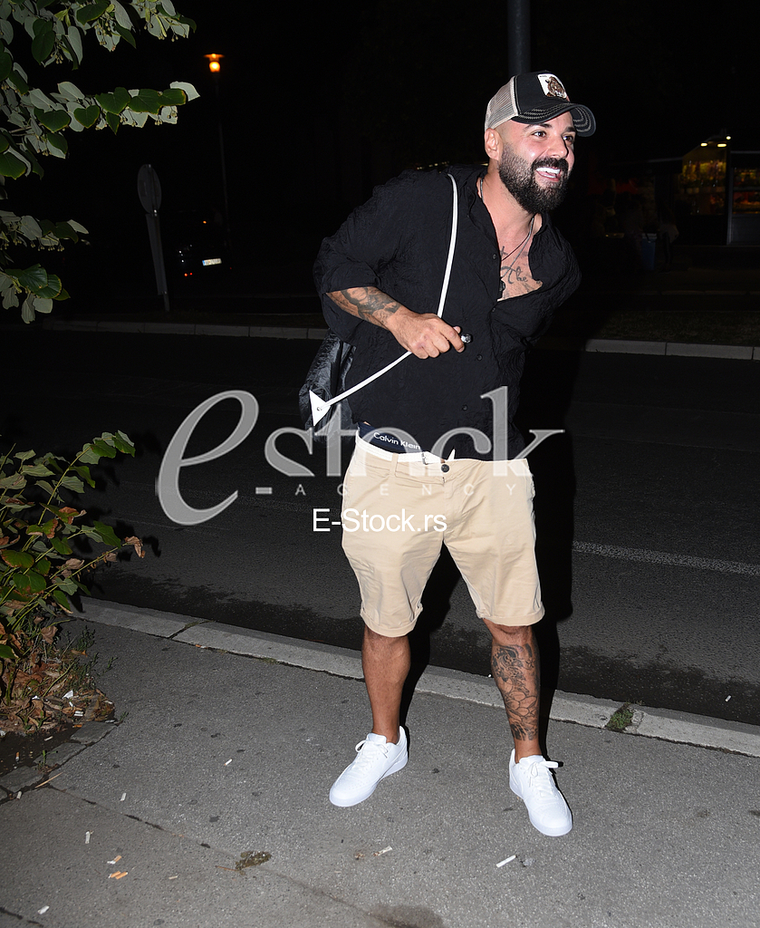 Luka Vujovic_Narod pita