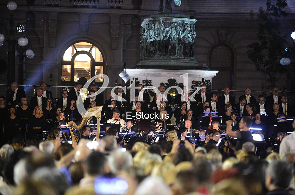 Trg kroz vekove Trg kroz vekove