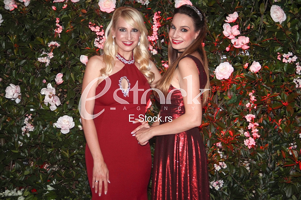 Sestre Gobovic Marija Gobovic Marina Gobovic Sestre Gobovic Marija Gobovic Marina Gobovic