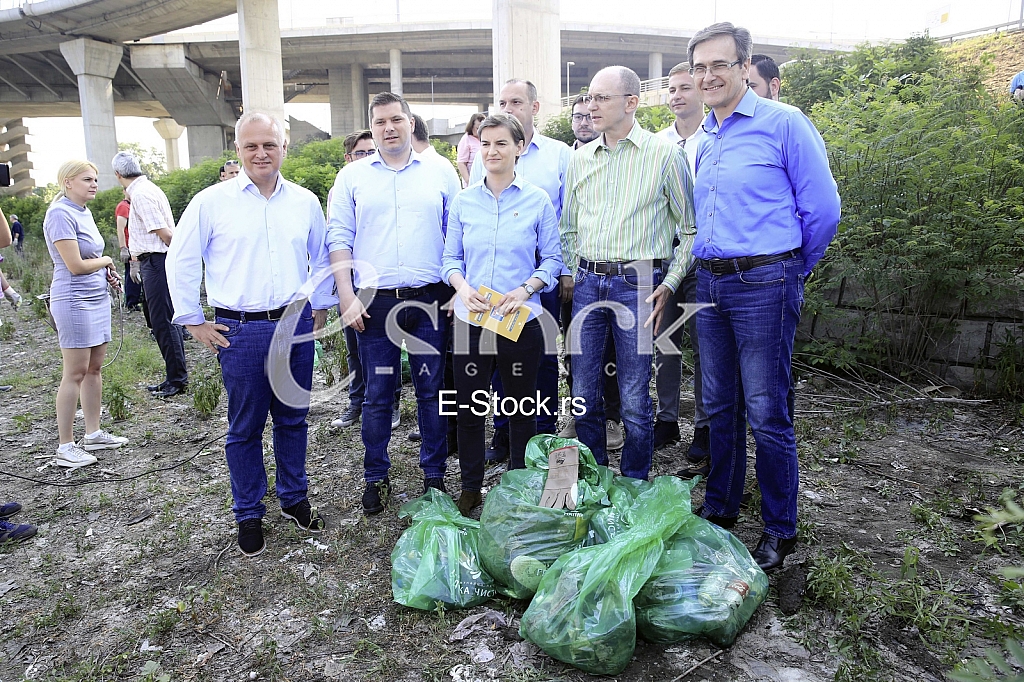 Politicari su danas ocistili obalu Save Politicari su danas ocistili obalu Save