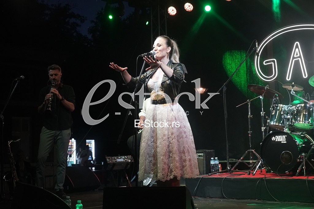 Jelena Tomasevic Jelena Tomasevic