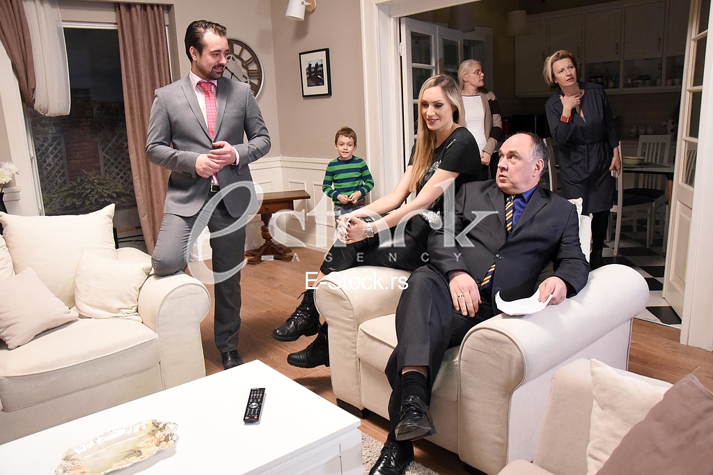 On the shooting set of a series of 