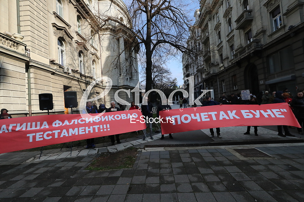Protest advokata i penzionera