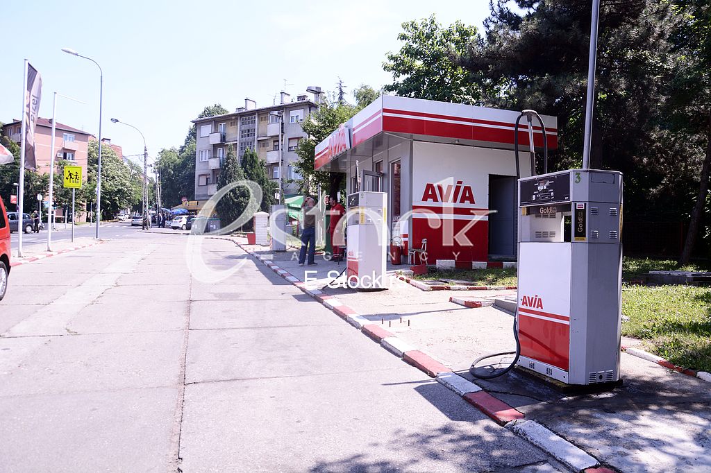 Robbery at the gas station at Karaburma.