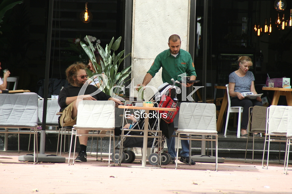 Marko Kon paparazo