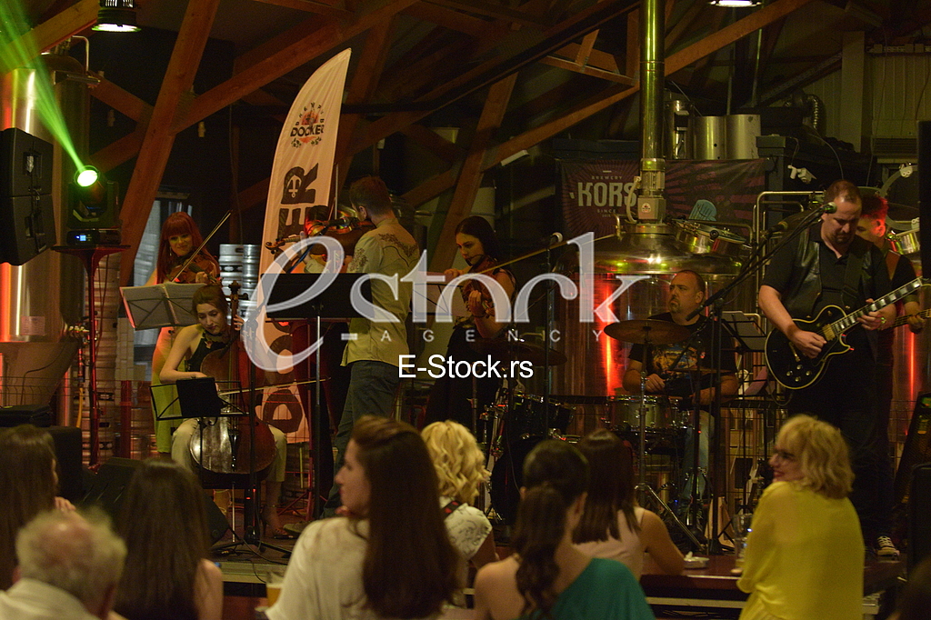 Rock El Clasico Docker Pub