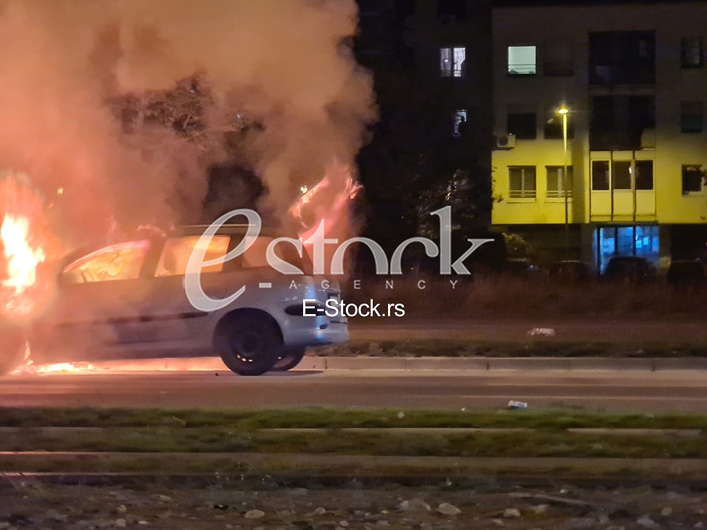 Pozar automobil Jurija Gagarina