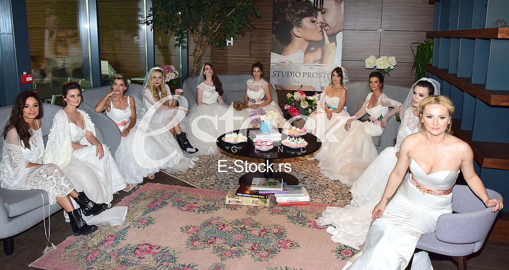 Jovana Pajic Edita Aradinovic Brankica Sebastijanovic Jelena Gavrilovic Goca Trzan Dragana Micalovic