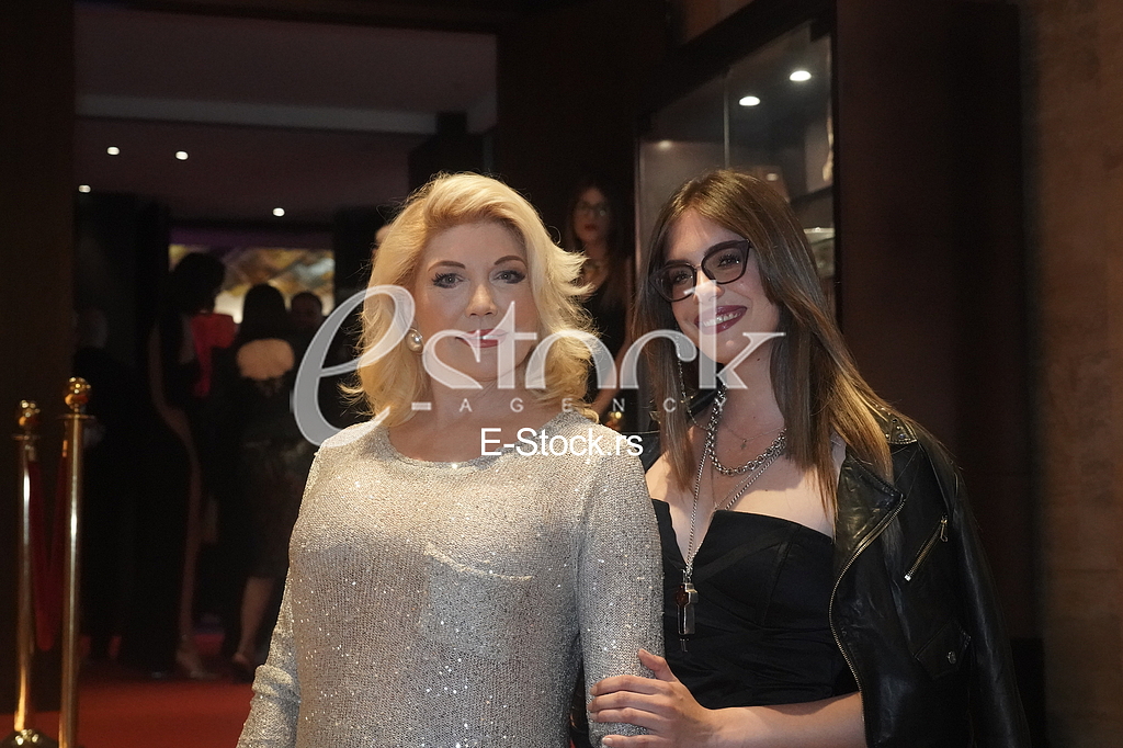 Suzana Mancic i Natalija Kunic